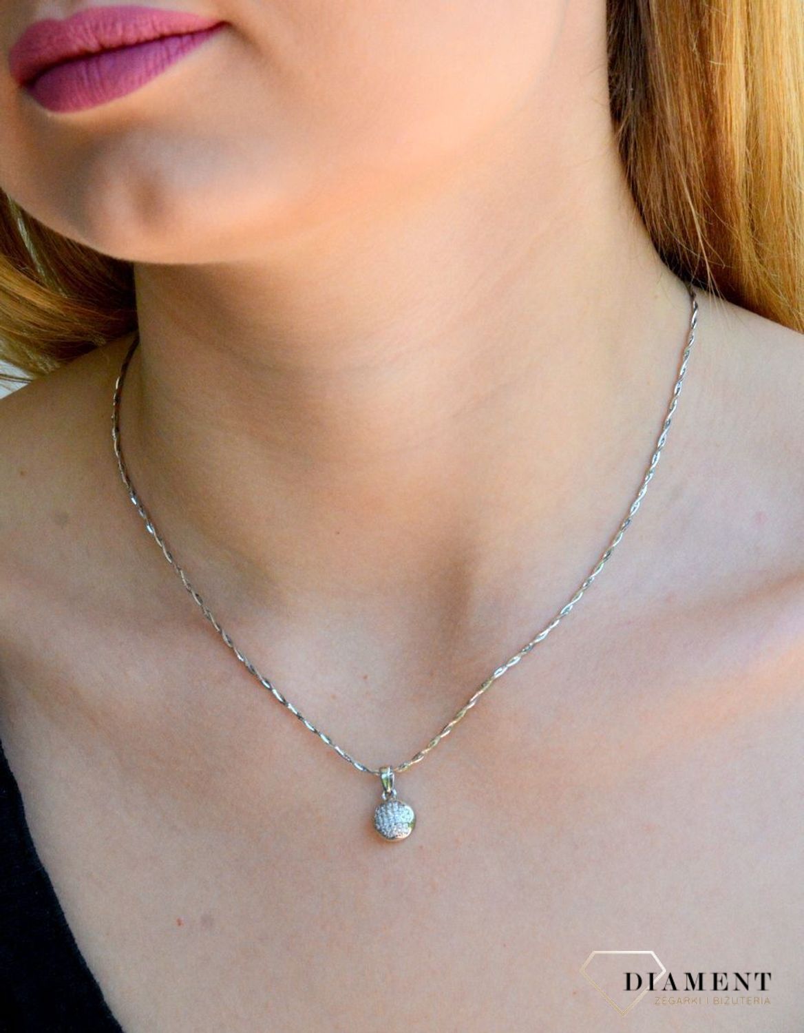 Srebrny łańcuszek 925 zakręcona linka 1,2 mm rodowany DIA-LAN-13RDCZAV-20R-925 1,2mm. Srebrny łańcuszek najwyższej próby srebra 925. Łańcuszek srebrny o splocie ozdobnej skręconej linki. Łańcuszek srebrny damski o wadze 4,80 gram. Ro (1).jpg